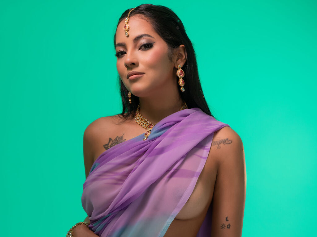AnoukChopra